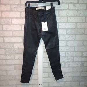Gap shiny jean/ leggings, NEW with tags, sz 24.  FINAL PRICE DROP 💧💧💧💧